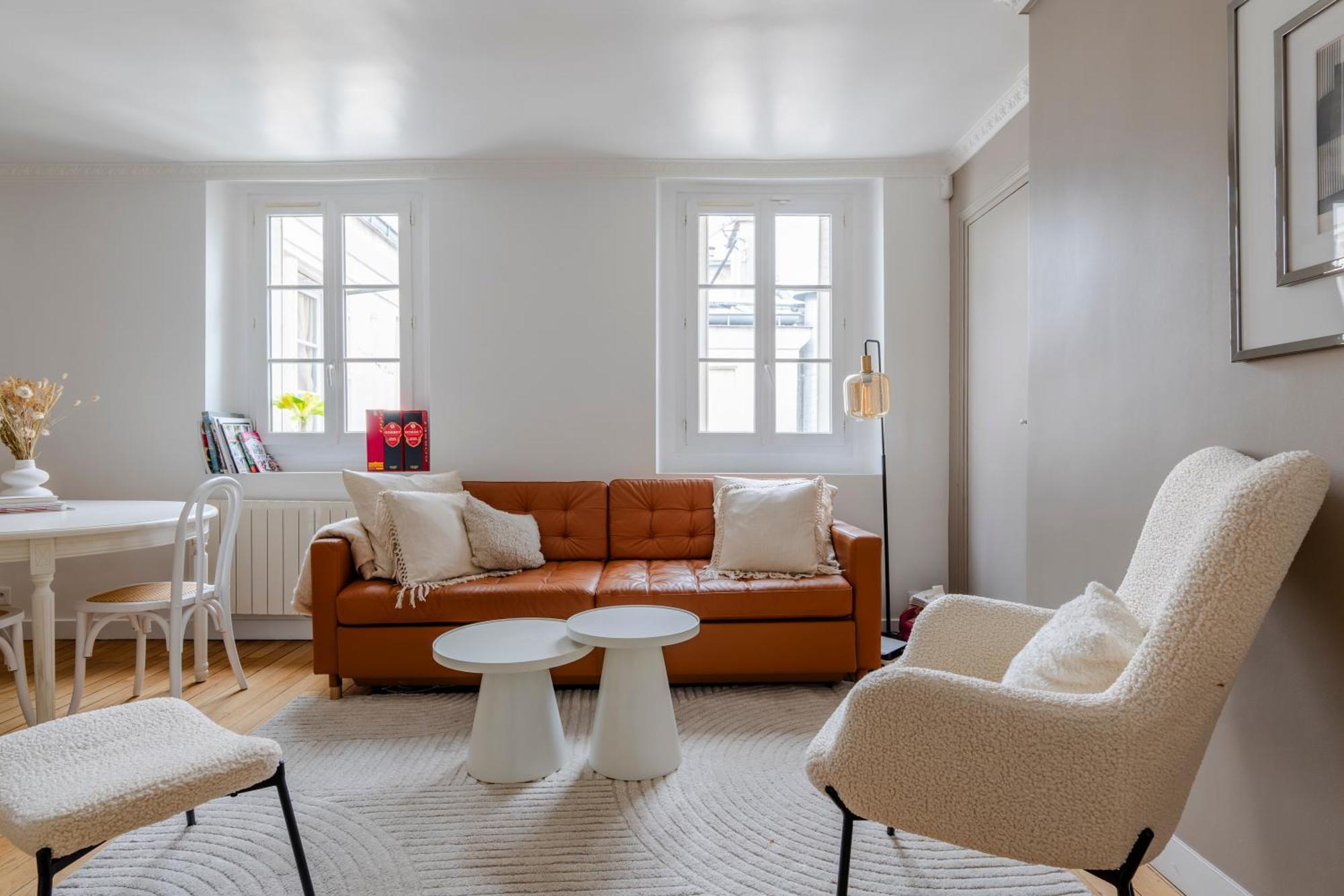 Veeve - Earthy Serenity * Paris