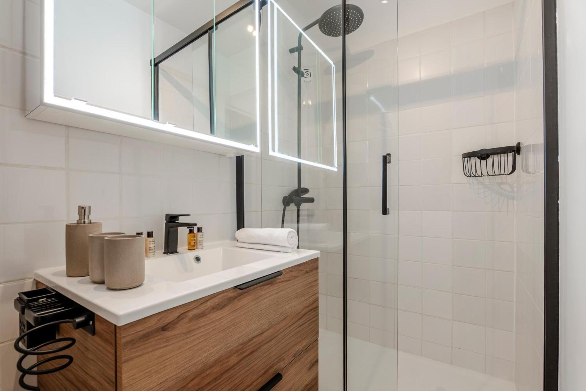 Apartment Veeve - Earthy Serenity